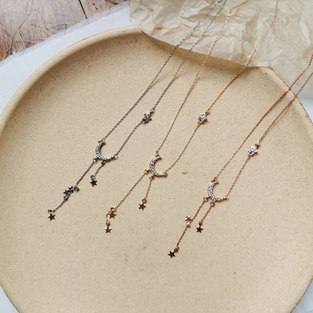 💕💕Last one MOON STAR PENDANT NECKLACES - Picture 3 of 7